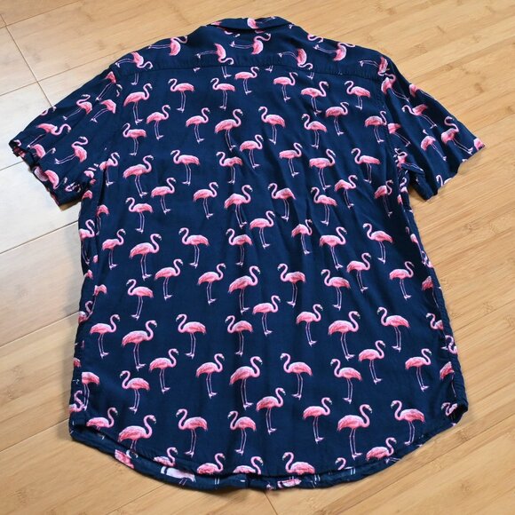 Men's Adam Levine Flamingo Print on Navy Button Down Short Sleeve Size M Unisex - Picture 11 of 15